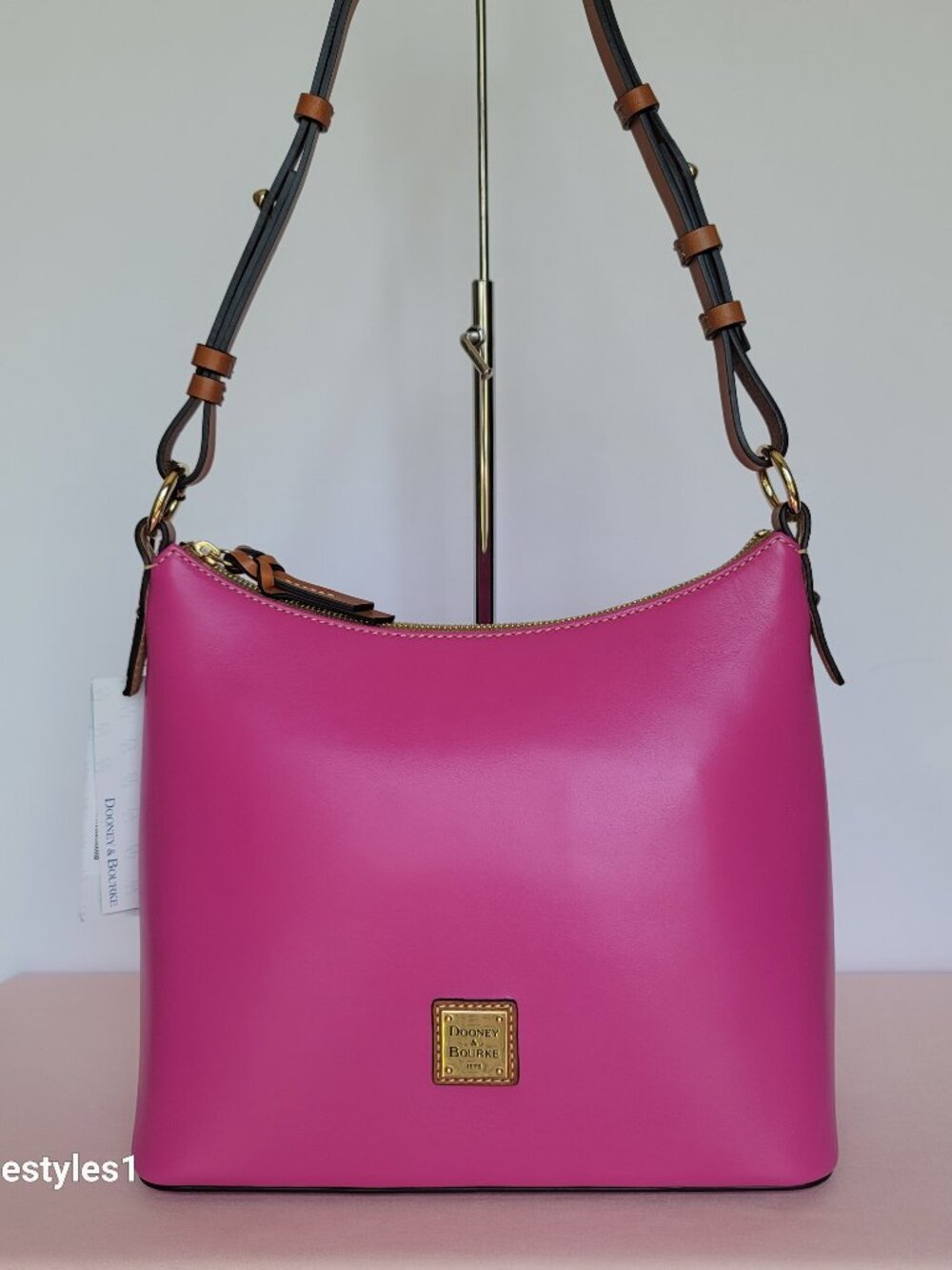 DOONEY & BOURKE Wexford Smooth Leather Hobo Shoulder Bag-Magenta color 🎈$169.